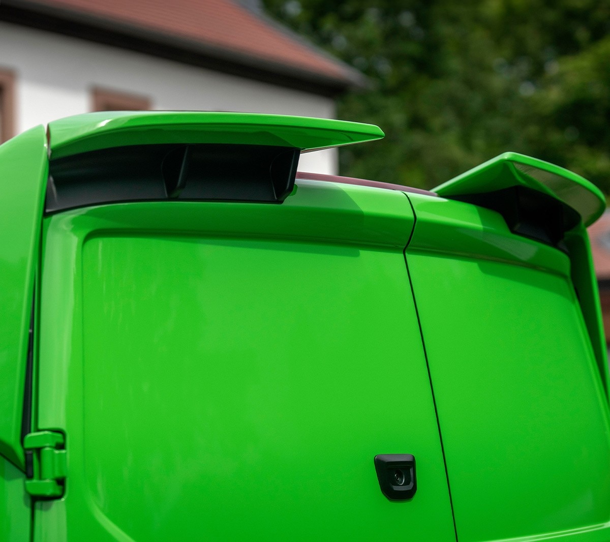 ford transit custom msrt green front left