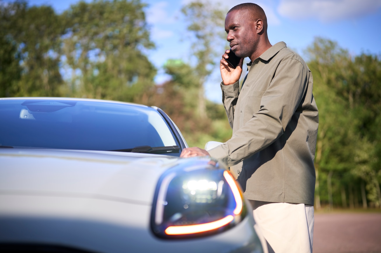 FORD ORSZÁGÚTI SEGÉLYSZOLGÁLAT