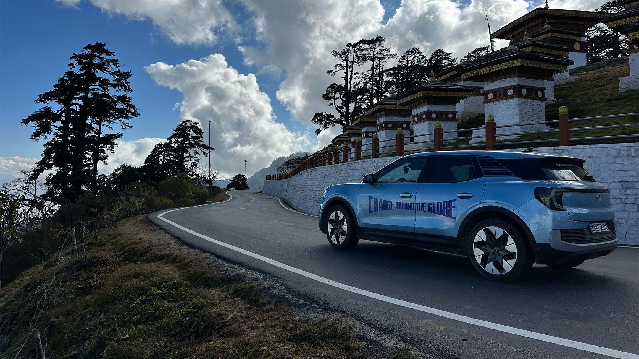 That Ford advanced driver training course comes in handy as Lexie skilfully manoeuvres up sharp mountain inclines.