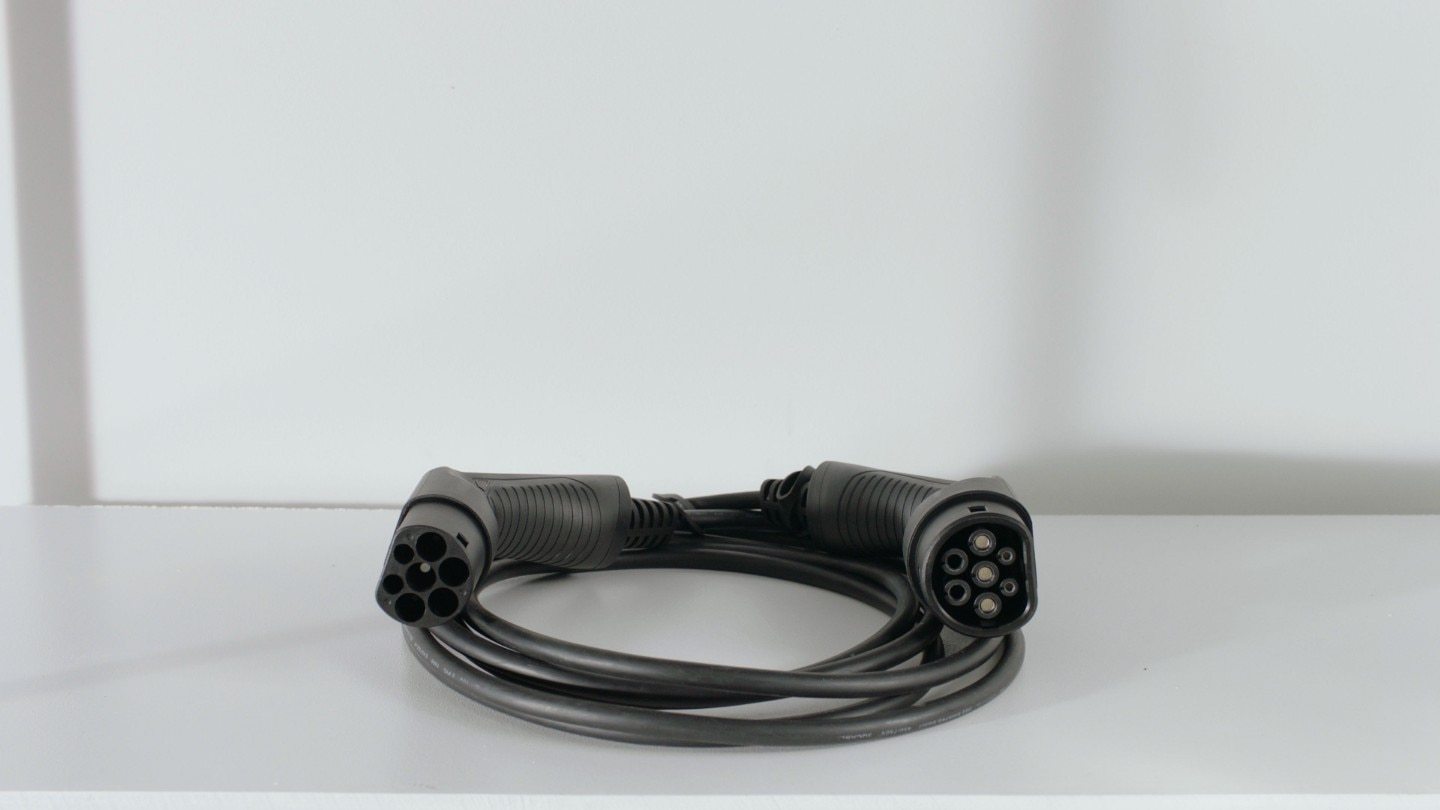 Ford Kuga PHEV public charging cable