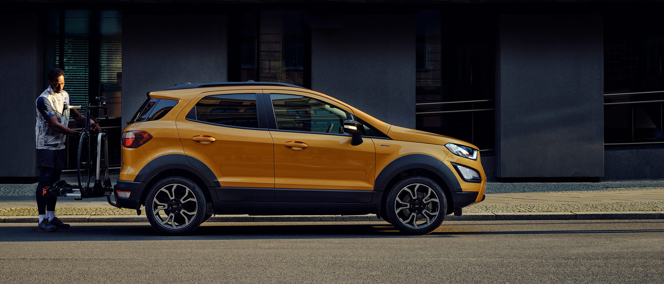 Ford EcoSport Active parked side view