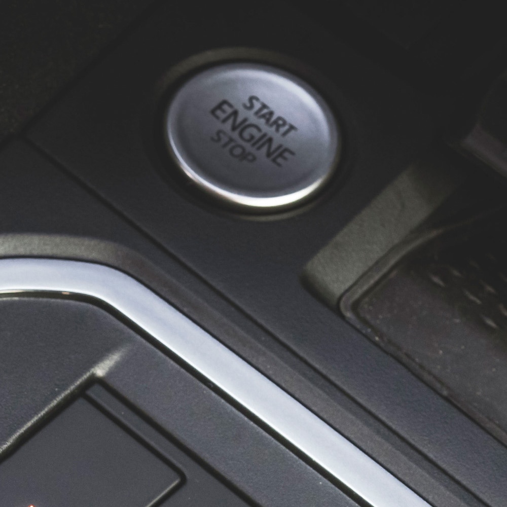 Ford Tourneo Connect, a Ford Keyfree rendszer látható a műszerfalon