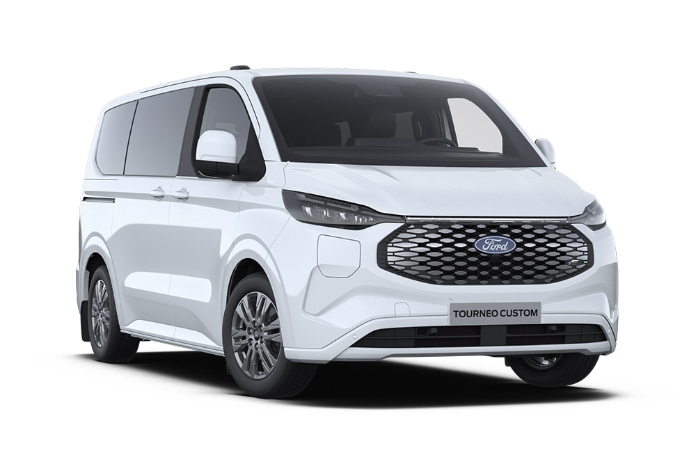 Egy fehér Ford E-Tourneo Custom Titanium bal első nézetből.