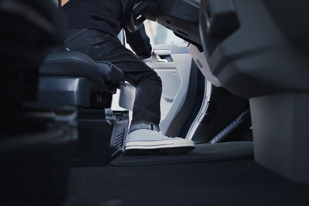 View of the walk-through cockpit of the All-New Tourneo Custom 