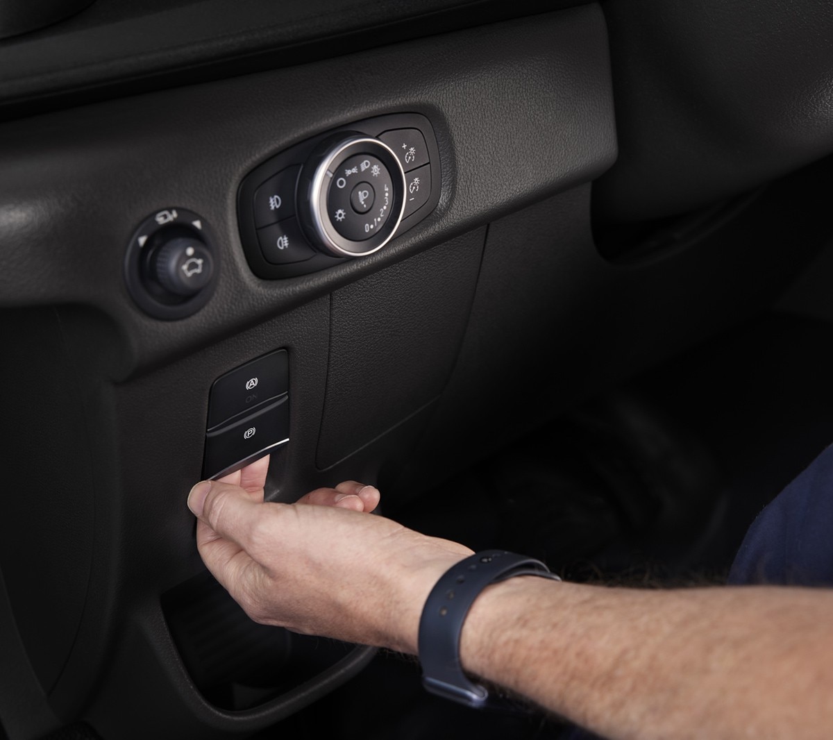 A Ford E-Transit elektromos rögzítőféke