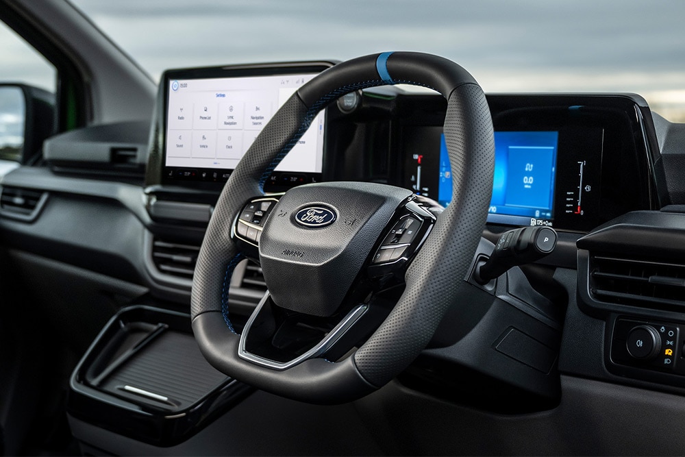 Egy Ford Transit Custom MS-RT belső tere.