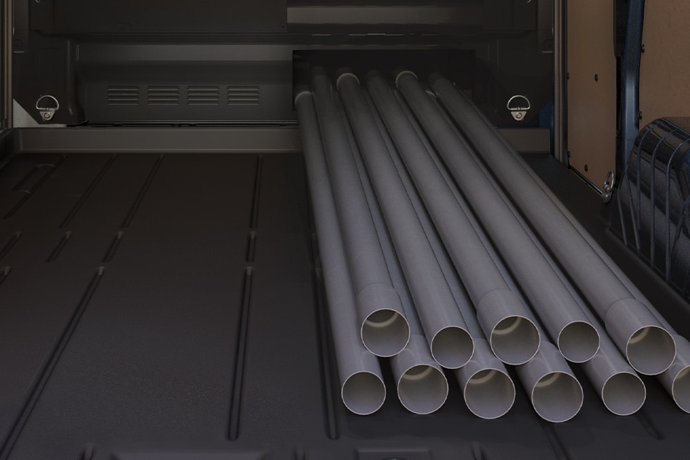 Csövek egy Ford Transit Customban.