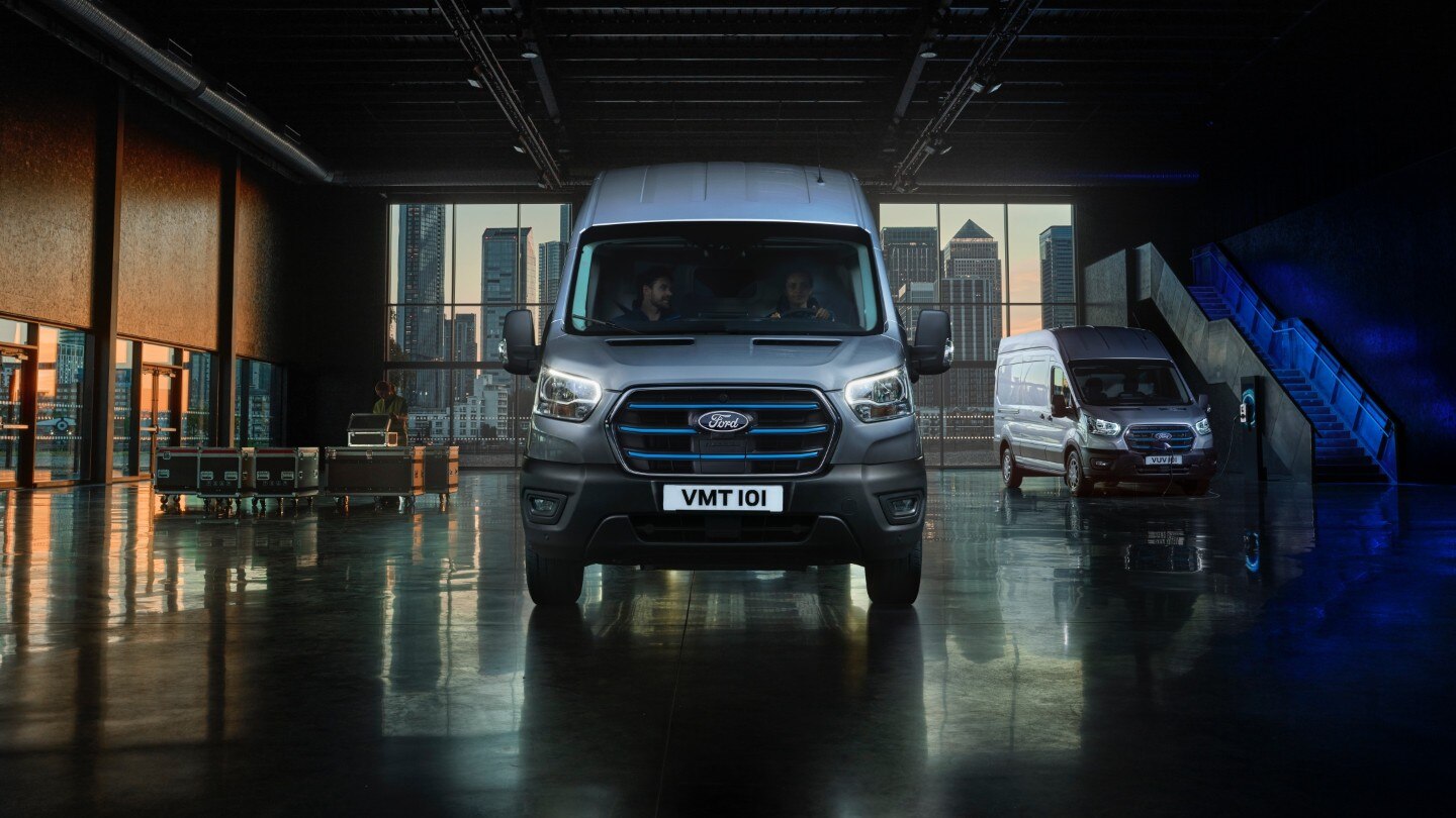 A Ford E-Transit elölnézetből